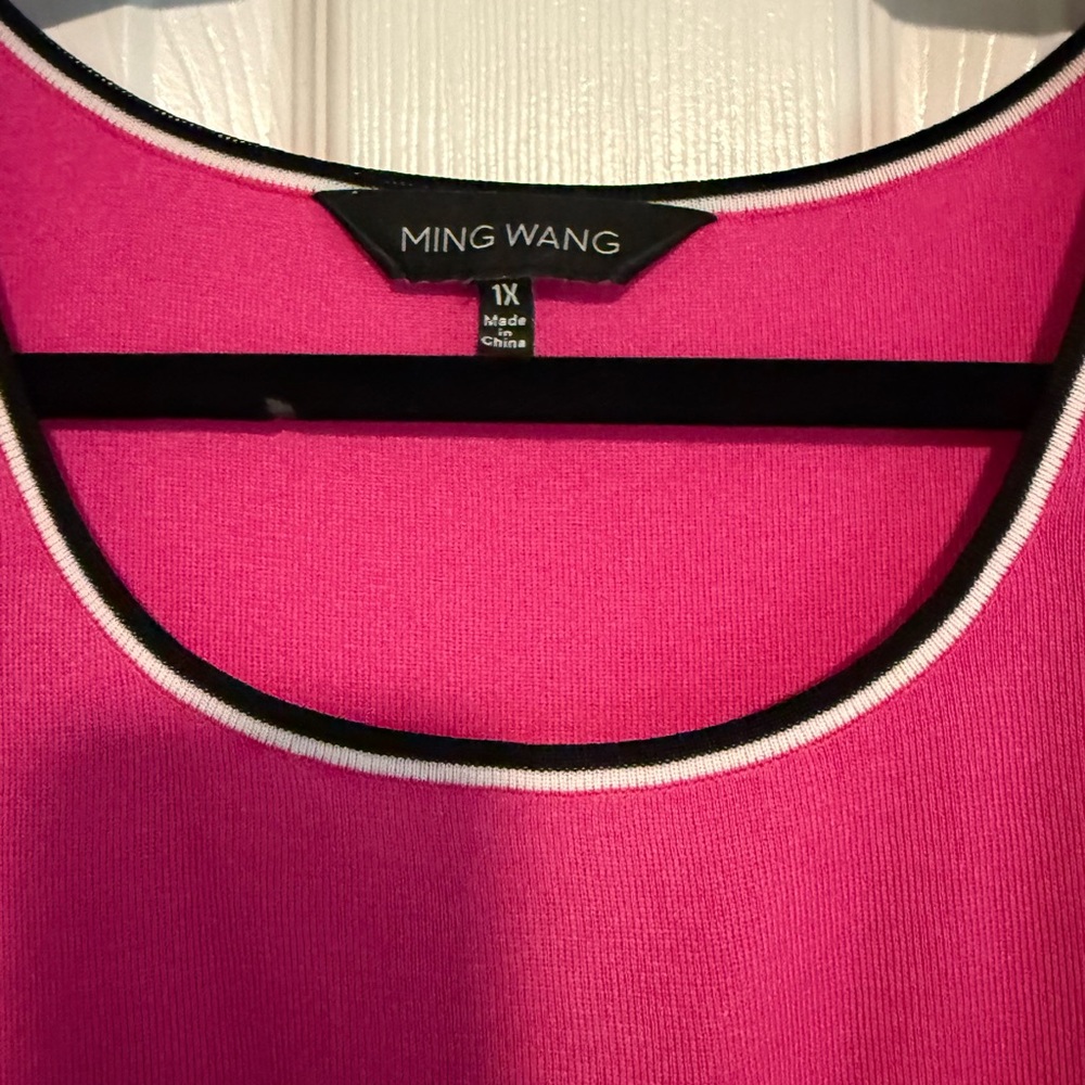 Ming Wang Fuchsia Sleeveless Top with Black and White Trim